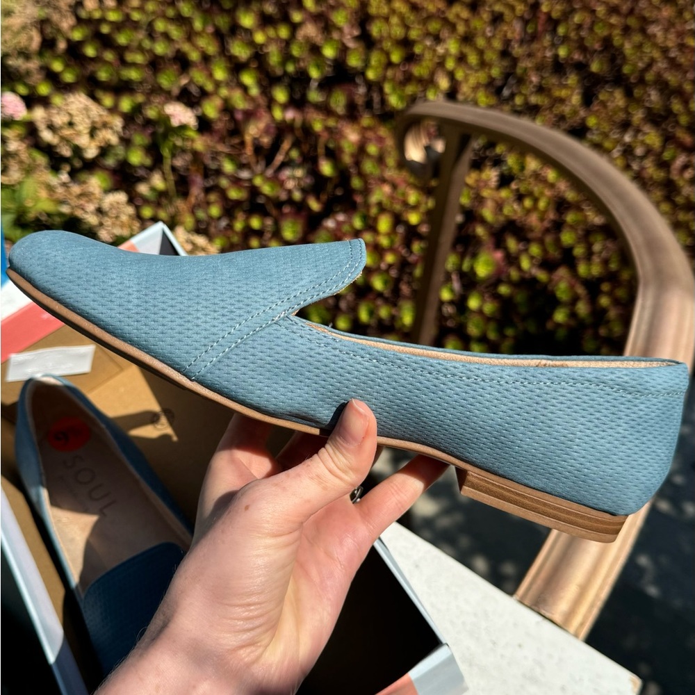 Soul naturalizer business casual slip on shoe in blue - Picture 2 of 7